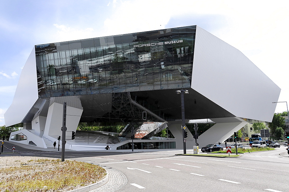 Exterior view, Porsche Museum, Stuttgart, Baden-Wuerttemberg, Germany, Europe