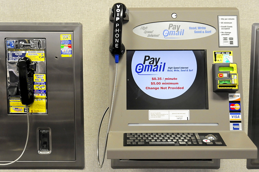 Phone and internet access, Hartsfield-Jackson Atlanta International Airport, Atlanta Airport, Atlanta, USA, North America