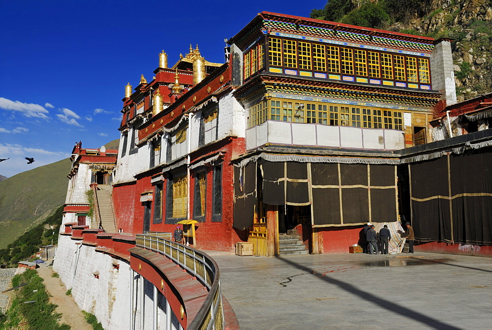 Gold-coloured turrets and roofs, Drigung Til Monastery, Tibet, China, Asia