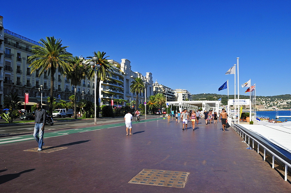 Promenade des Anglais, Nice, Nizza, Departement Alpes-Maritimes, Provence-Alpes-Cote dÃ­Azur, France, Europe