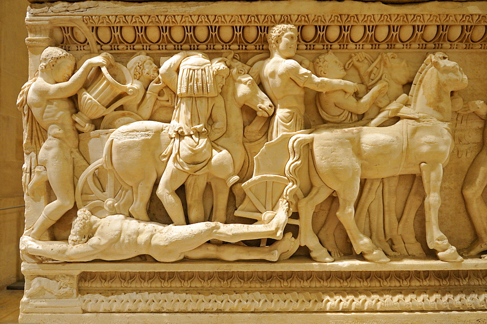 Ancient stone sarcophagus from Tyros depicting the story of Achilleus, Achillus, Tyre, Sour, National Museum, Beirut, Beyrouth, Lebanon, Middle East, West Asia