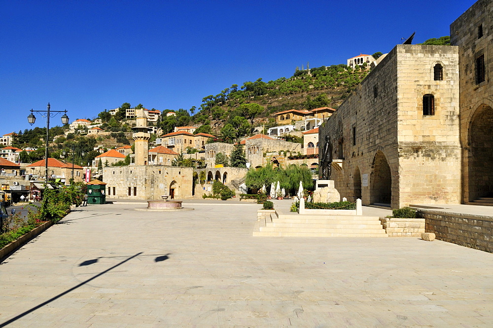 Historic citysquare and old mosque in the historic town of Deir el-Qamar, Chouf, Lebanon, Middle East, West Asia