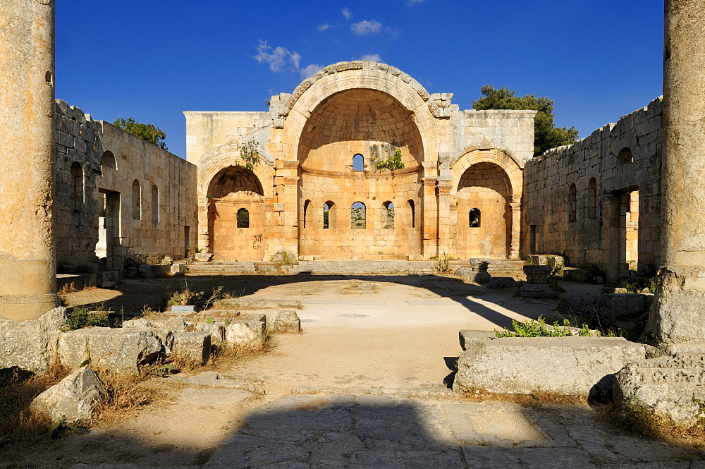 Ruin, Church of Saint Simeon Stylites monastery, Qala'at Samaan, Qalat Seman archeological site, Dead Cities, Syria, Middle East, West Asia