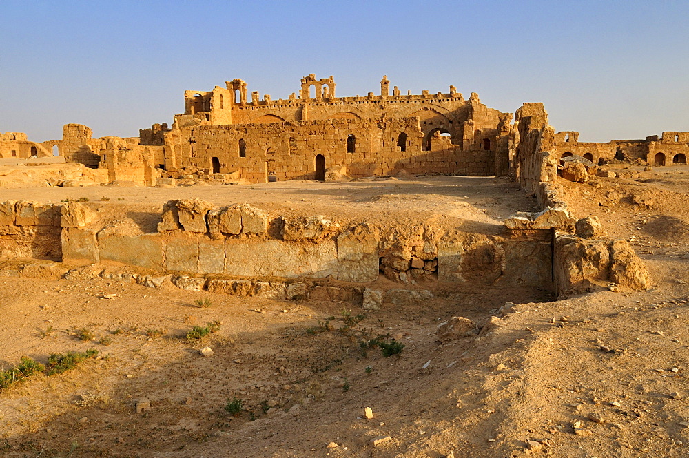 Byzantine ruins at the archeological site of Resafa, Sergiopolis, near the Euphrates, Syria, Middle East, West Asia