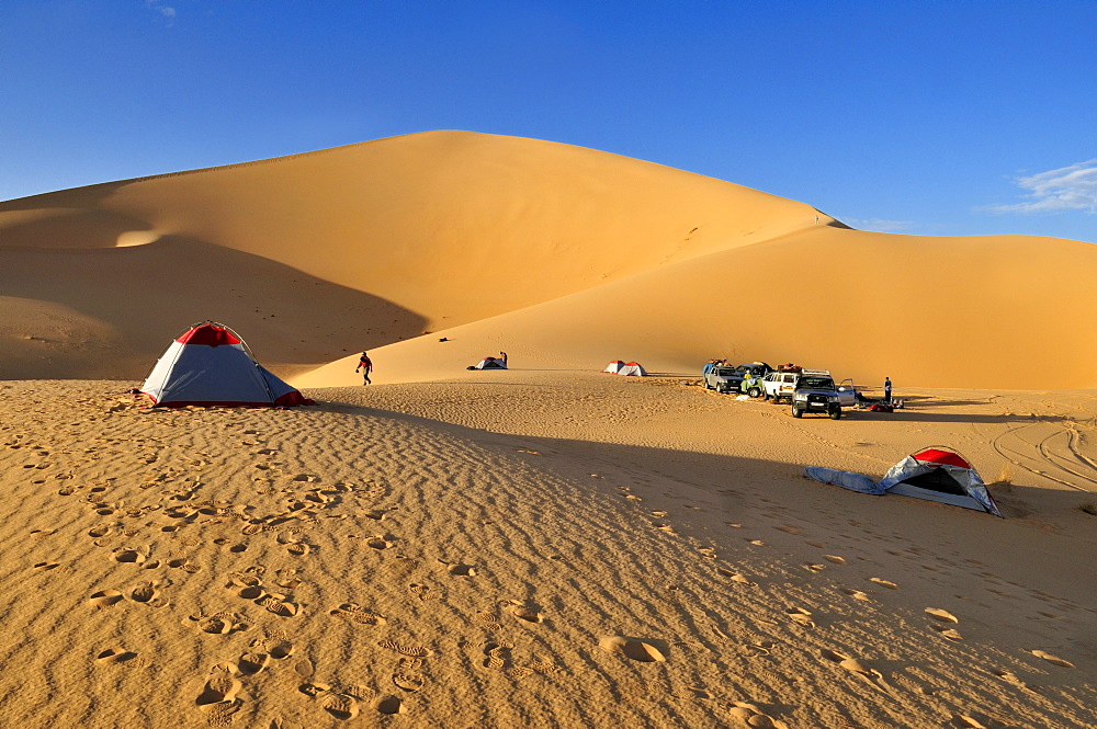 Tourist camp in the sand dunes of Erg Admer, Wilaya Illizi, Algeria, Sahara, North Africa