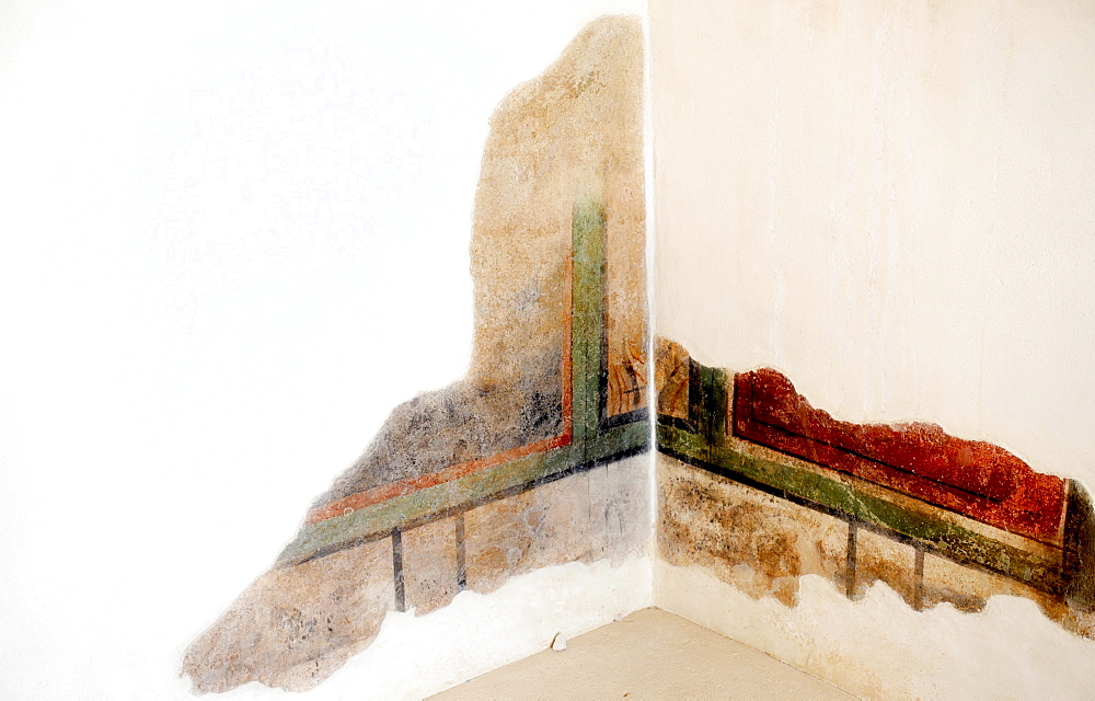 Remains of frescoes in the office of the commander, Masada National Park, Judea, Israel, Middle East, Southwest Asia