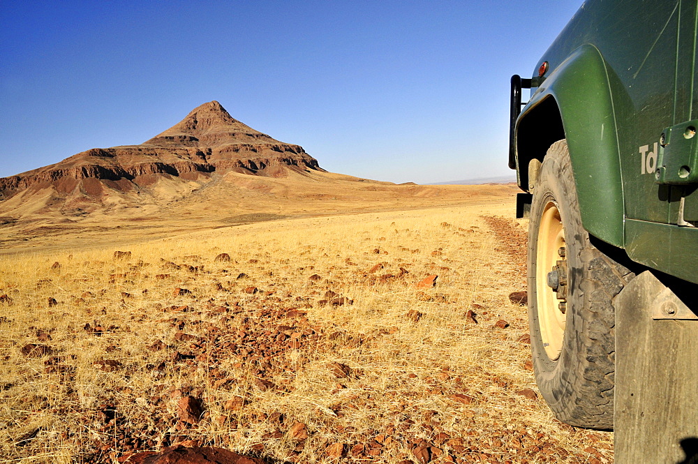 Safari vehicle, Mik Mountains, Damaraland, Namibia, Africa