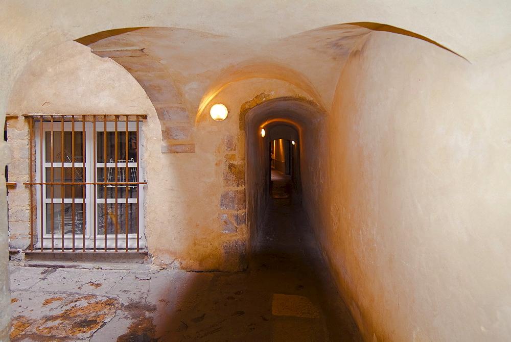 Longue Traboule, Saint Jean district, historic district of Vieux Lyon, UNESCO World Heritage, Lyon, France, Europe