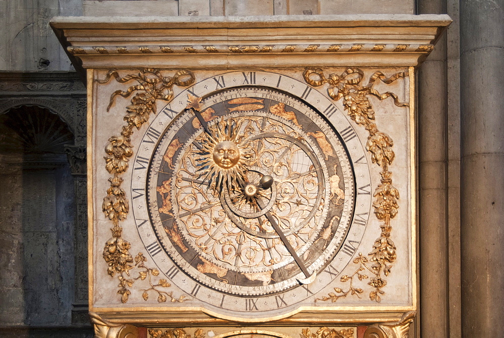 Astronomical clock, Cathedral Saint Jean Baptiste, Saint Jean district, historic district of Vieux Lyon, UNESCO World Heritage, Lyon, France, Europe