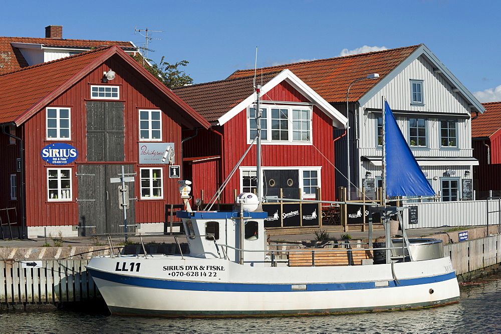 Harbor with fishing boats, Molloesund, Vaestra Goetaland County, Sweden, Europe