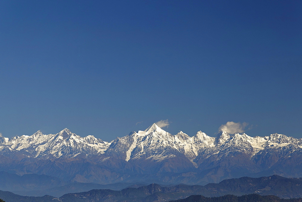 Himalaya Mountains seen from Jhandi Devi, Nanda Kot Mountain, 6861m, Uttarakhand, North India, India, Asia