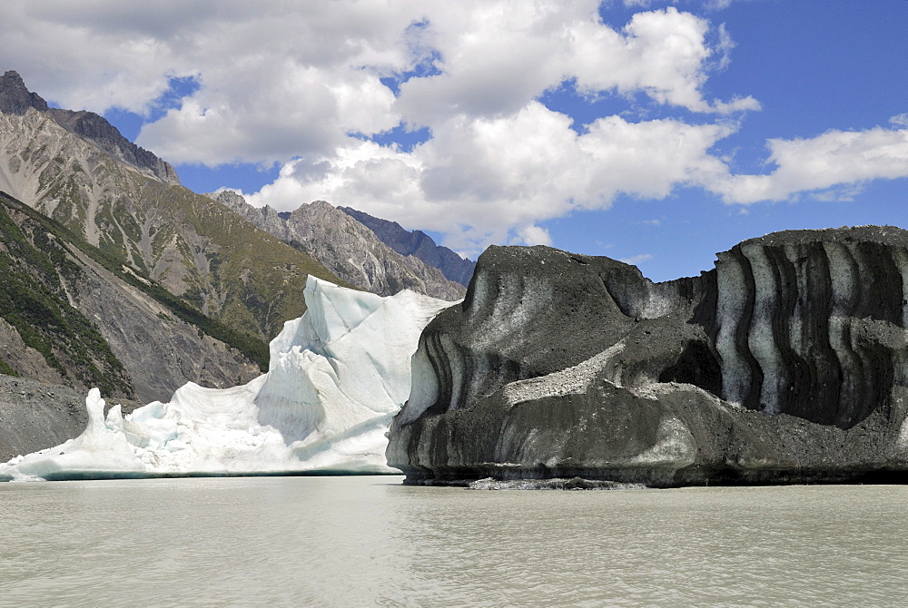 Icebergs on Tasman Lake, Mount Cook National Park, South Island, New Zealand