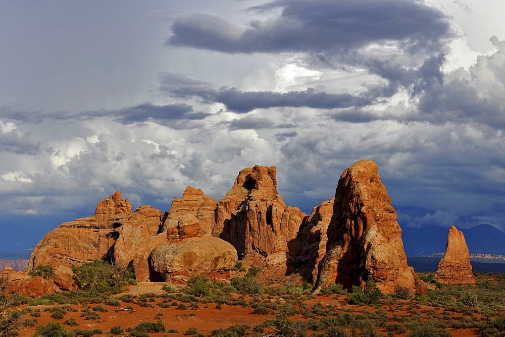 Rock formations of Turret Arch, rock arch, dramatic clouds, Arches National Park, Moab, Utah, Southwestern United States, United States of America, USA