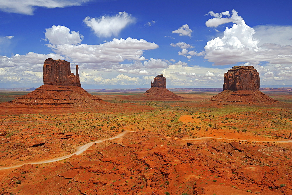 Mitten Buttes in the evening light, Monument Valley, Arizona, USA