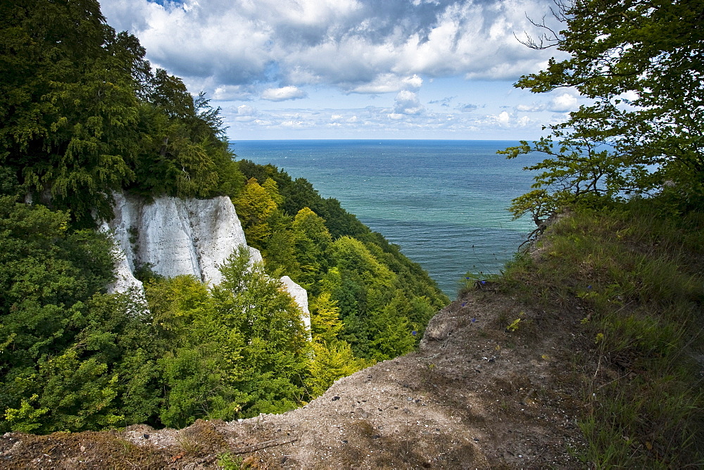 Cretaceous rocks, chalk cliffs, Jasmund National Park, Ruegen, Mecklenburg-Western Pomerania, Germany, Europe