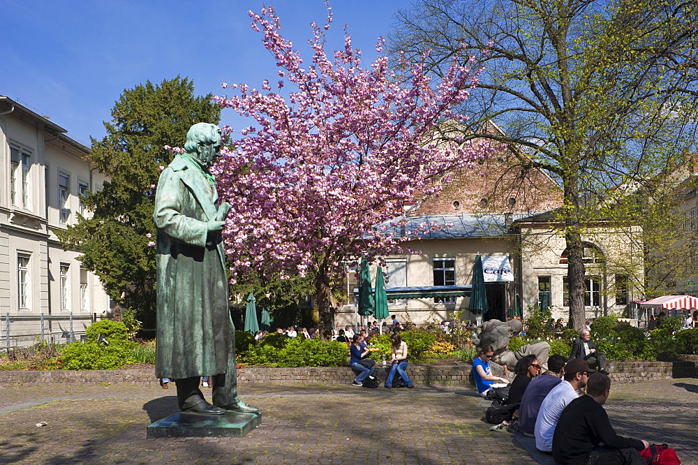 Memorial to Robert Wilhelm Bunsen, Heidelberg, Neckar, Palatinate, Baden-Wuerttemberg, Germany, Europe