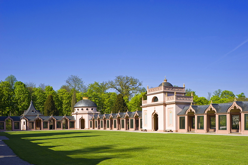 Schwetzingen Castle, Rote Moschee mosque in the castle garden, Schwetzingen, Electoral Palatinate, Baden-Wuerttemberg, Germany, Europe