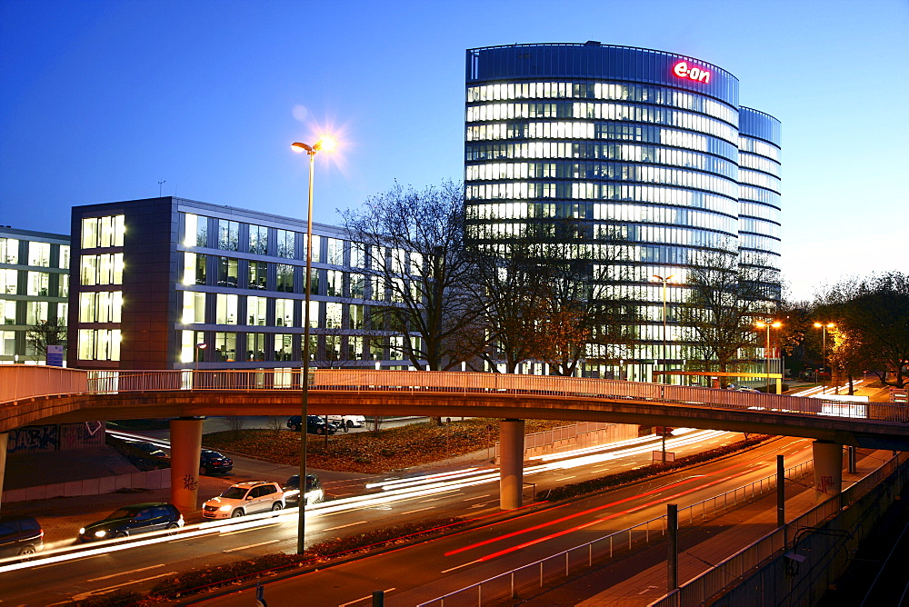 New headquarters of EON Ruhrgas AG, almost 2, 000 employees started working in the new administrative building in October 2010, Essen, North Rhine-Westphalia, Germany, Europe