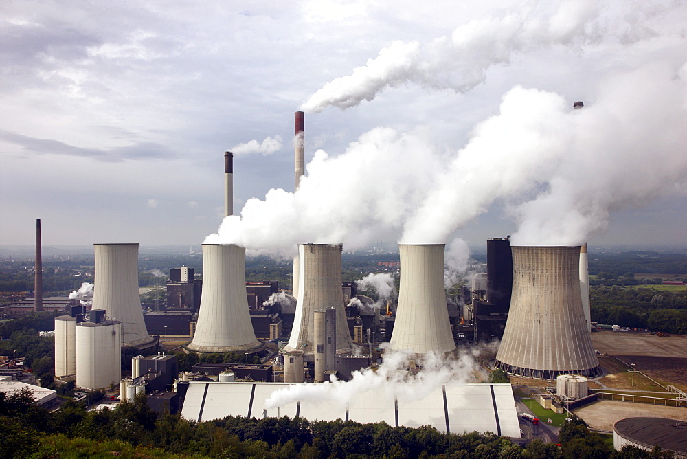 Scholven Power Station, a coal-fired power station in Gelsenkirchen-Scholven owned by E.ON, an energy service provider, Gelsenkirchen, North Rhine-Westphalia, Germany, Europe