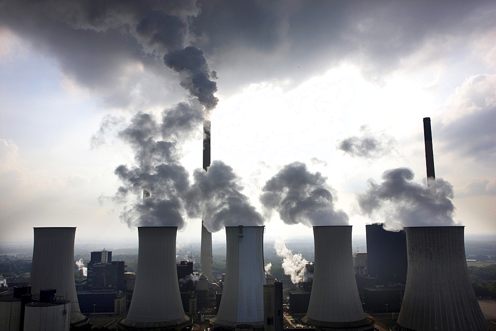 Scholven Power Station, a coal-fired power station in Gelsenkirchen-Scholven owned by E.ON, an energy service provider, Gelsenkirchen, North Rhine-Westphalia, Germany, Europe