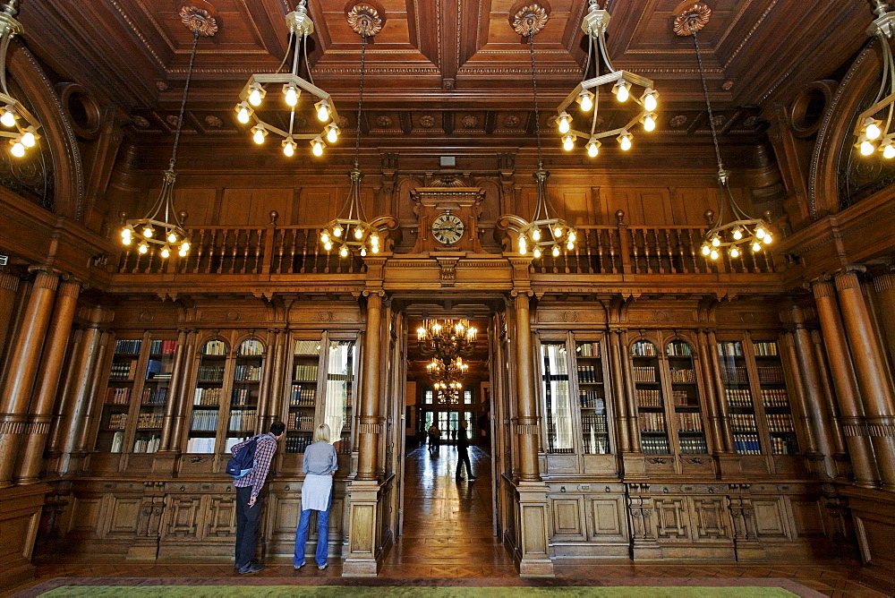 Library with wood paneling, Villa Huegel, former home of the Krupp family, Essen-Baldeney, North Rhine-Westphalia, Germany, Europe