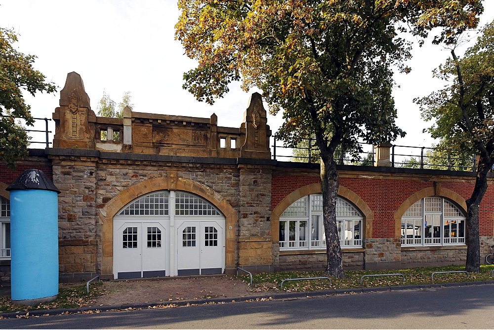 Disused Suedbahnhof railway station, built in 1908, Krefeld, North Rhine-Westphalia, Germany, Europe