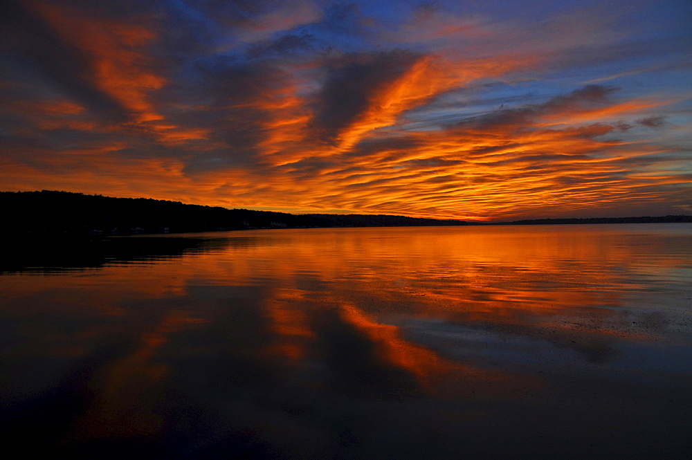 Sunrise, Pewaukee Lake, Wisconsin, USA