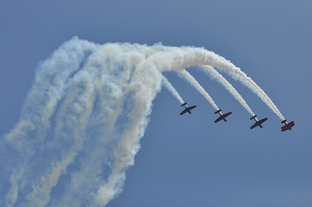 Stunt planes with smoke trails, Milwaukee, Wisconsin, USA, America