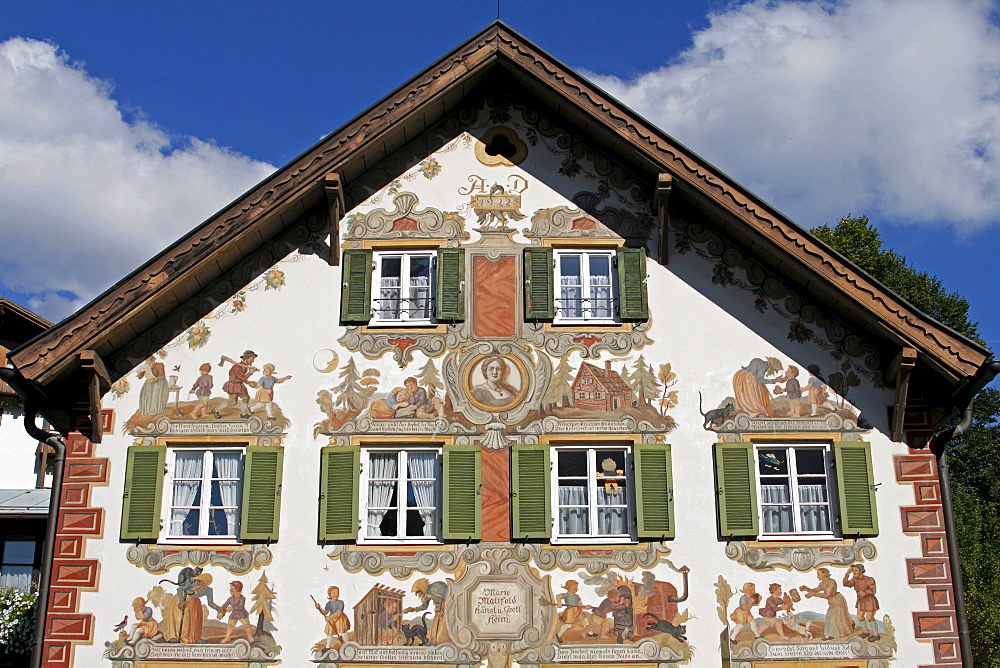 Building facade with "Lueftlmalerei" mural paintings, windows and shutters, Haensel und Gretel Heim, Oberammergau, Bavaria, Germany, Europe