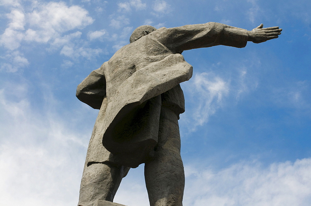 Statue of Lenin, Bishkek, Kyrgyzstan, Central Asia