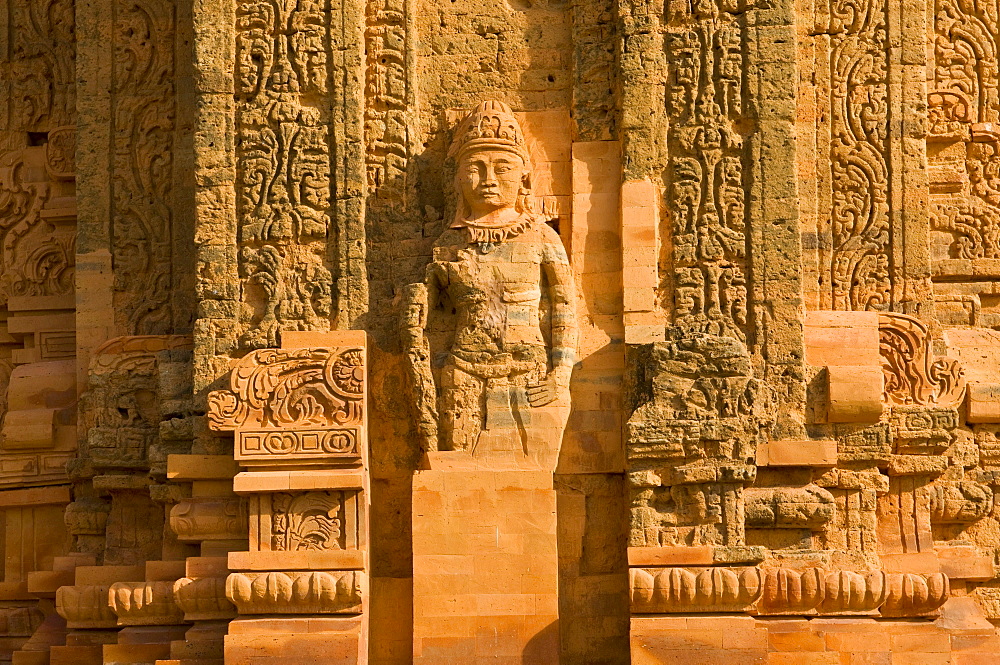 Cham Towers between Nha Trang and Mue, Vietnam, Asia