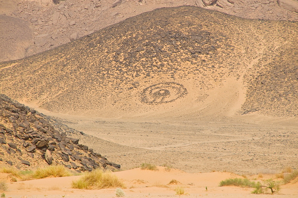 Traditional burial place of a Touareg in the desert near Tikoubaouine, Algeria, Africa