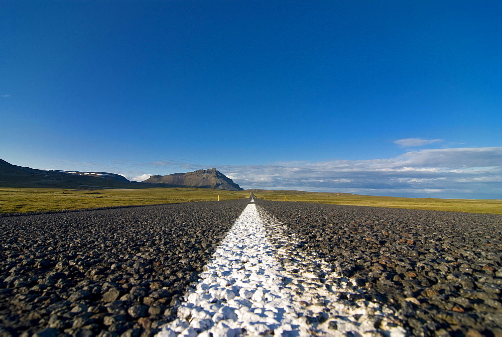 Straight country road, Snaefellsjoeoekull, Iceland, Europe