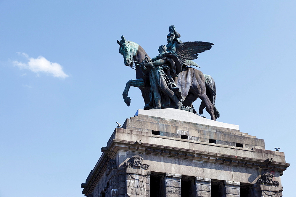 Equestrian monument, Kaiser Wilhelm 1, Deutsches Eck, Koblenz, North Rhine-Westphalia, Germany, Europe