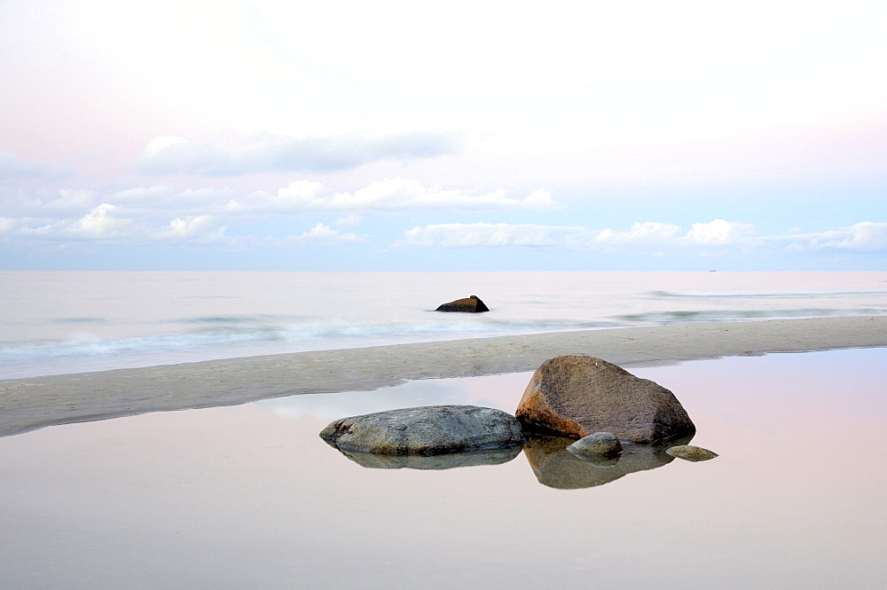 Beach on Rugia island, Baltic Sea, Mecklenburg-Western Pomerania, Germany, Europe