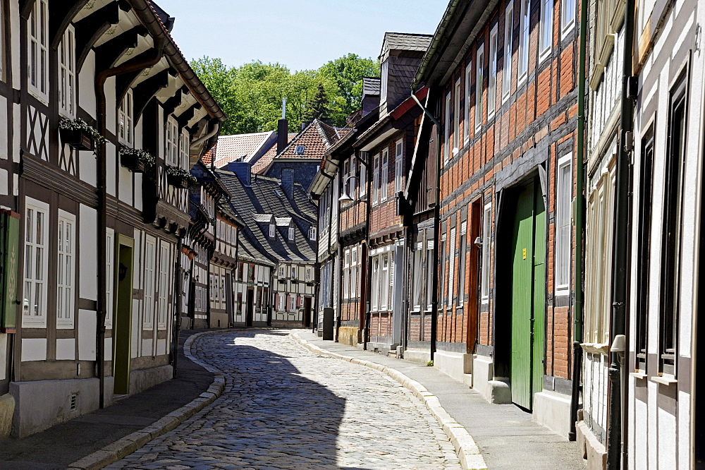 Half-timbered houses in the historic town centre, Goslar, Harz, Lower Saxony, Germany, Europe