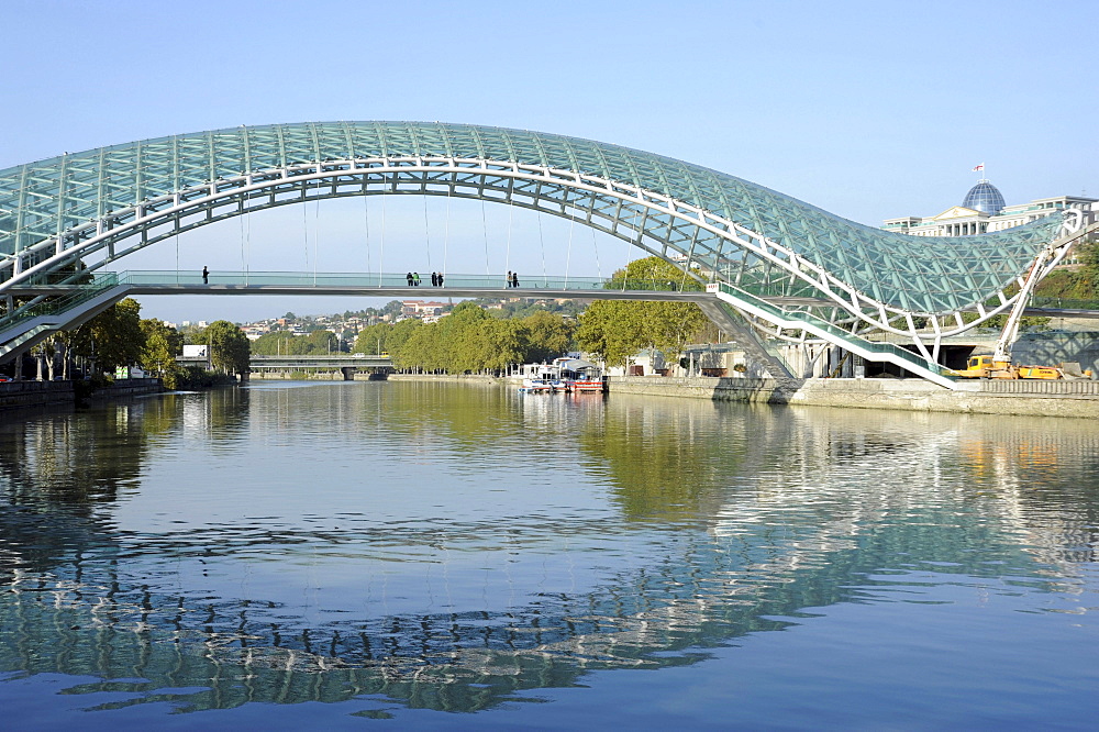 Bridge of Peace crossing the Mtkvari River, Presidential Palace, Tbilisi, Georgia, Middle East