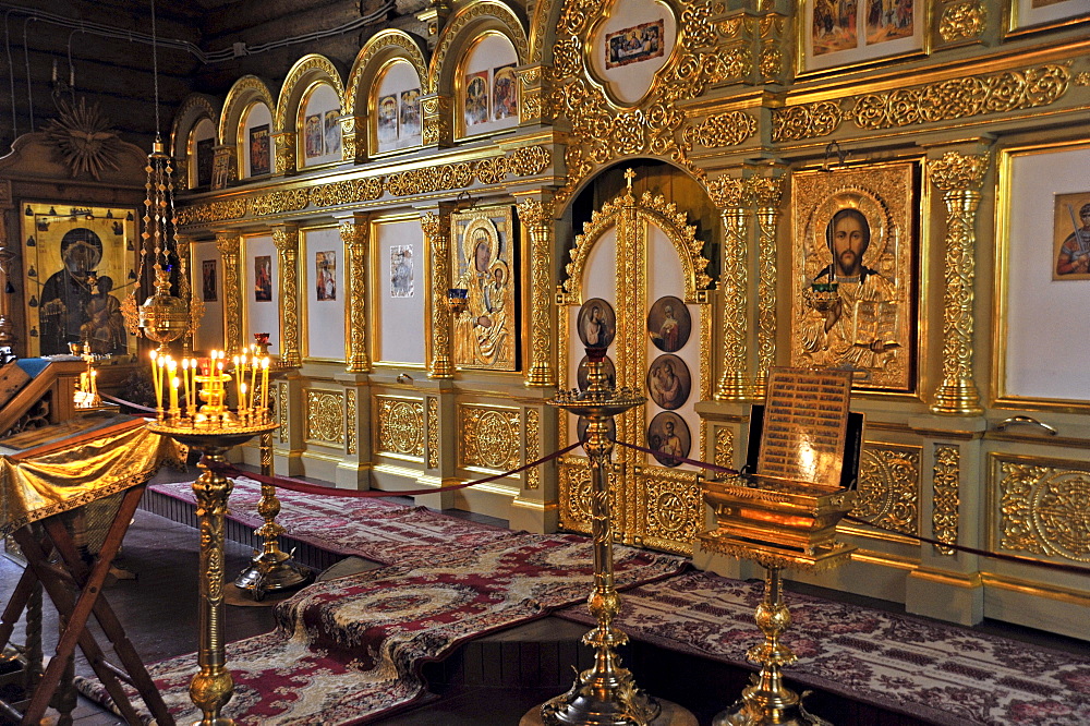 Wall with icons, Ganina Yama monastery, memorial site, place where the corpses of the murdered family of Tsar Nicholas II of Russia were found in 1991, Yekaterinburg, Jekaterinburg, Sverdlovsk, Russia