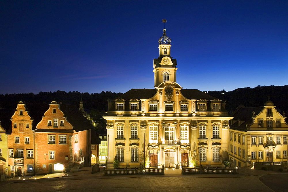 Town hall on the marketplace in Schwaebisch Hall, Hohenlohe, Baden-Wuerttemberg, Germany, Europe