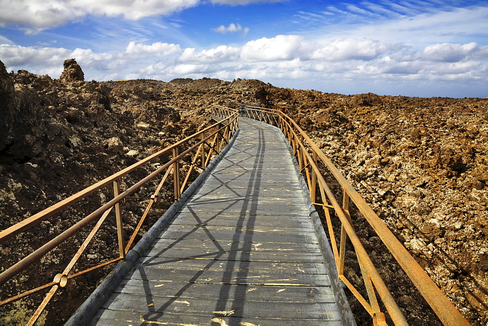 Boardwalk at the visitor center Centro del Visitante, Timanfaya National Park, Lanzarote, Canary Islands, Spain, Europe