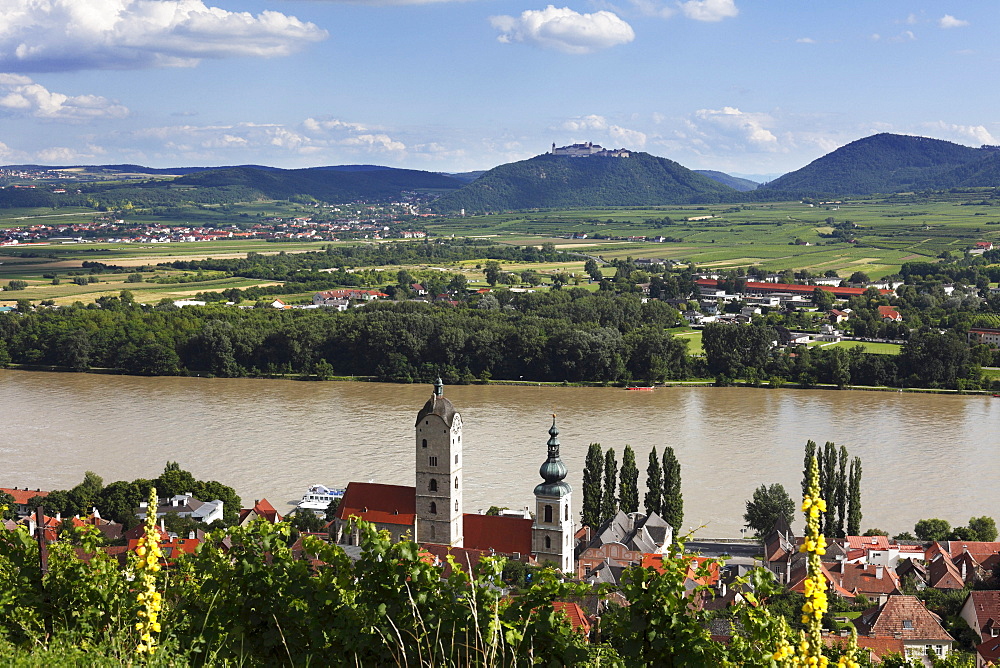 Stein an der Donau district, Goettweig Abbey at the back, Wachau valley, Waldviertel region, Lower Austria, Austria, Europe