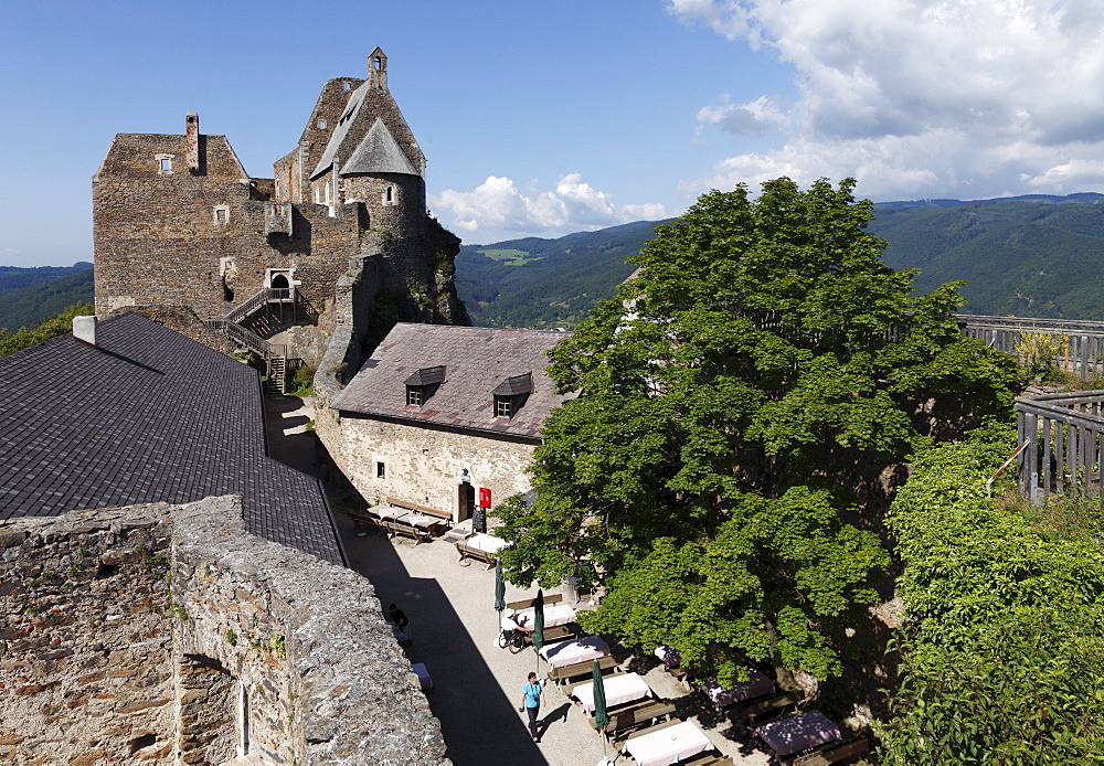 Aggstein castle ruins, Dunkelsteinerwald, Wachau, Mostviertel quarter, Lower Austria, Austria, Europe