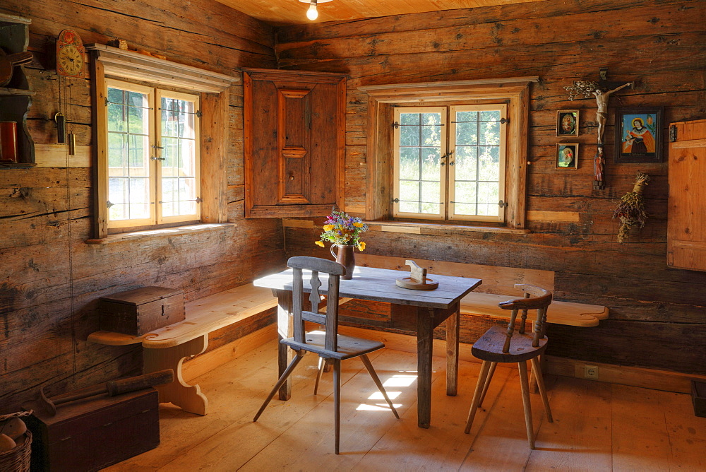 Farmhouse room, Markus Wasmeier Farm and Winter Sports Museum, Schliersee, Upper Bavaria, Bavaria, Germany, Europe