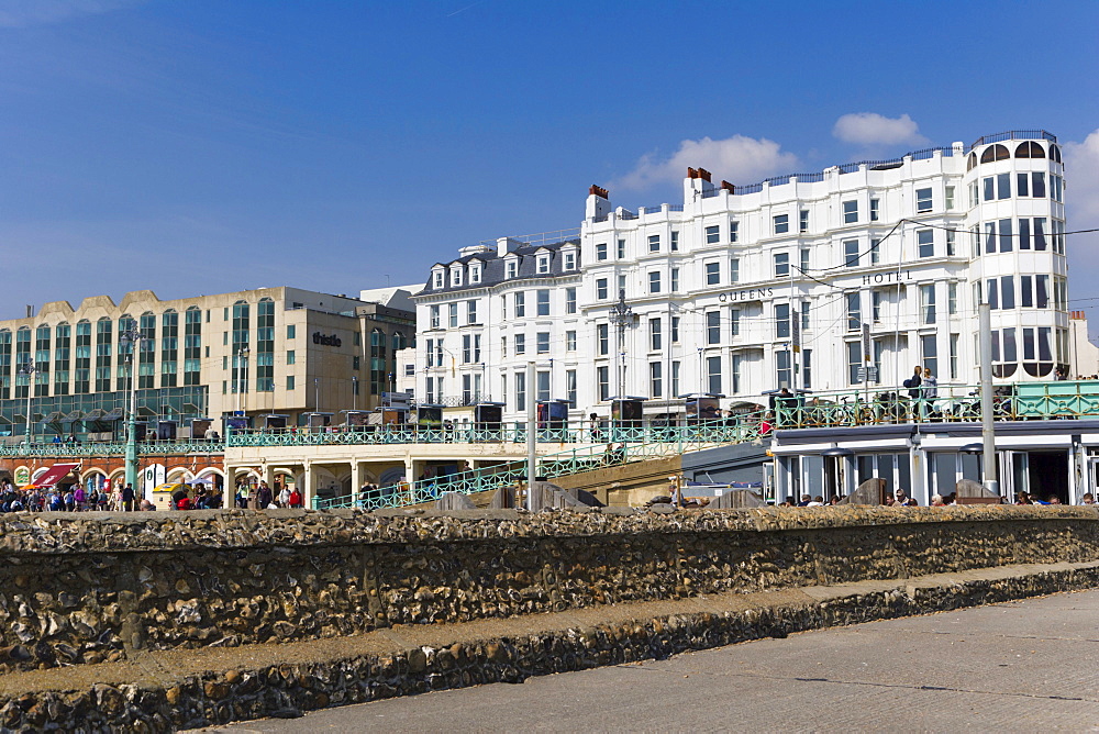 King's Road Arches and seaside esplanade, Brighton, East Sussex, England, United Kingdom, Europe