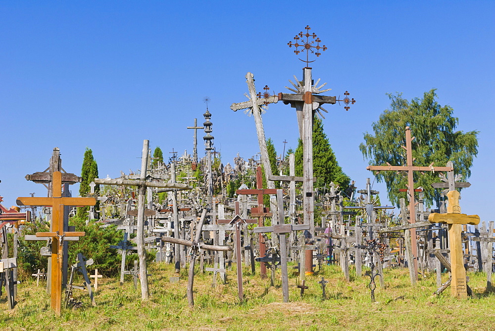 Kriziu kalnas, The Hill of Crosses, a site of pilgrimage, 12 km north of the city of Siauliai, Lithuania, Northern Europe