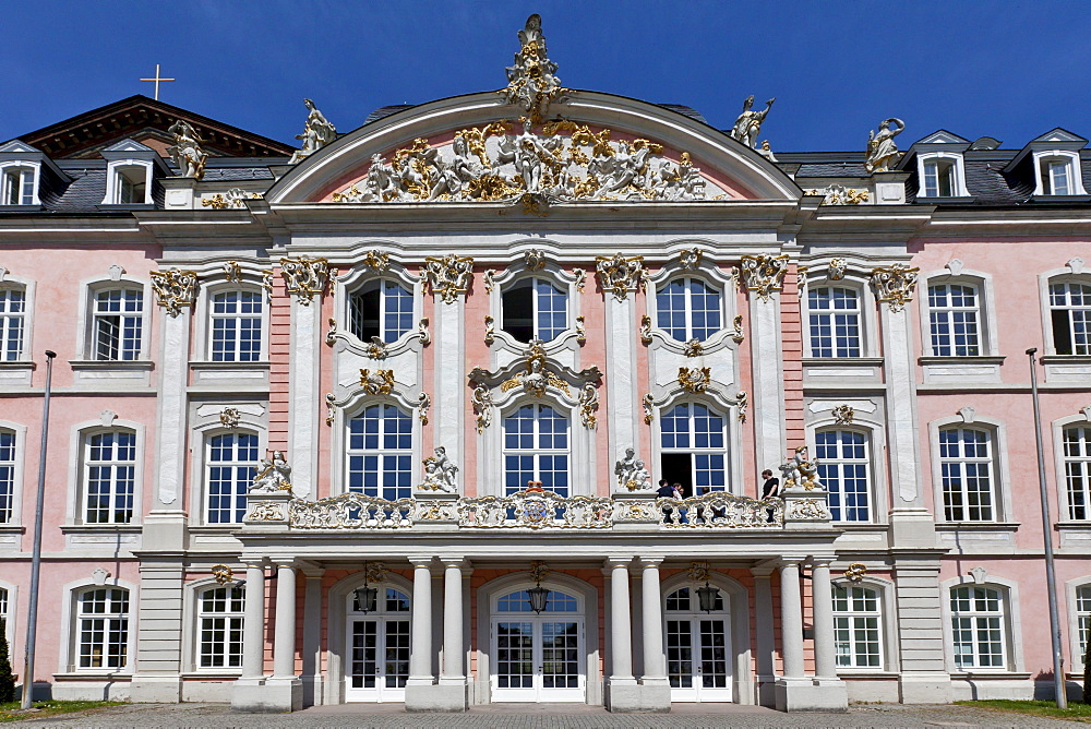 Kurfuerstliches Palais electoral palace, Renaissance and Rococo building, 17th century, residence of the Electors of Trier until 1794, Trier, Rhineland-Palatinate, Germany, Europe