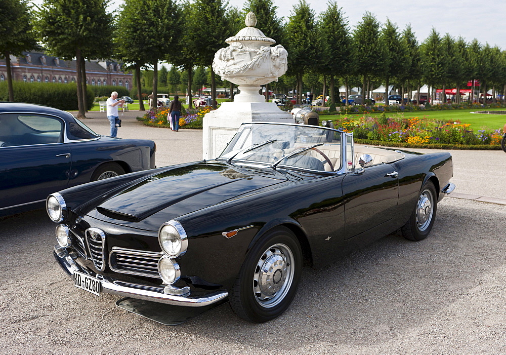 Alfa Romeo 2600 Spyder, built in 1963, Italy, Classic-Gala, Concours d'Elegance in the Baroque castle gardens, Schwetzingen, Baden-Wuerttemberg, Germany, Europe