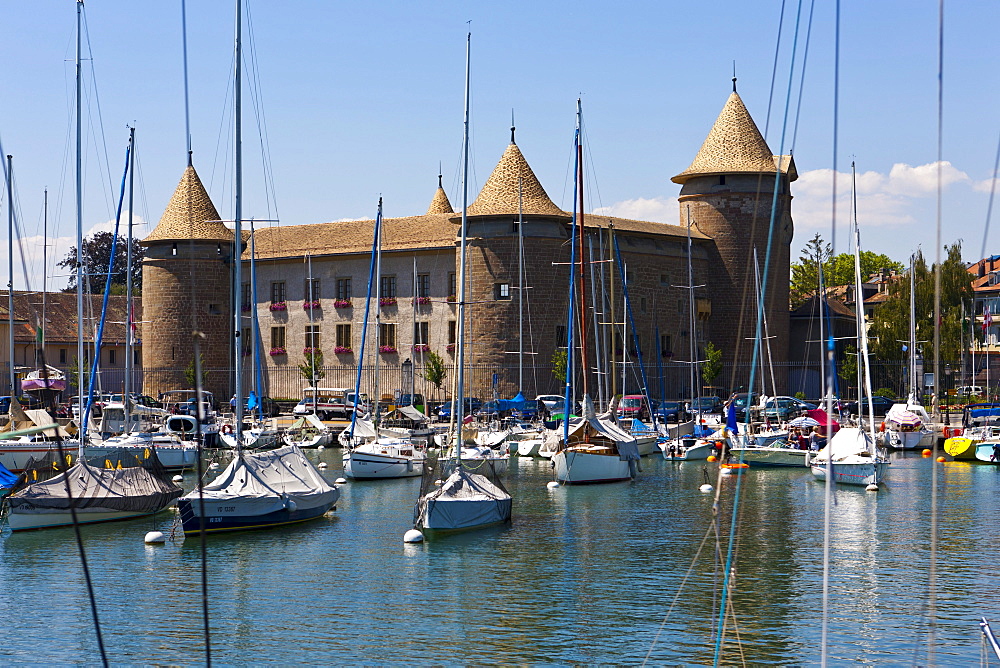 Port of Morges in front of Morges Castle, Lake Geneva, Canton of Vaud, Switzerland, Europe