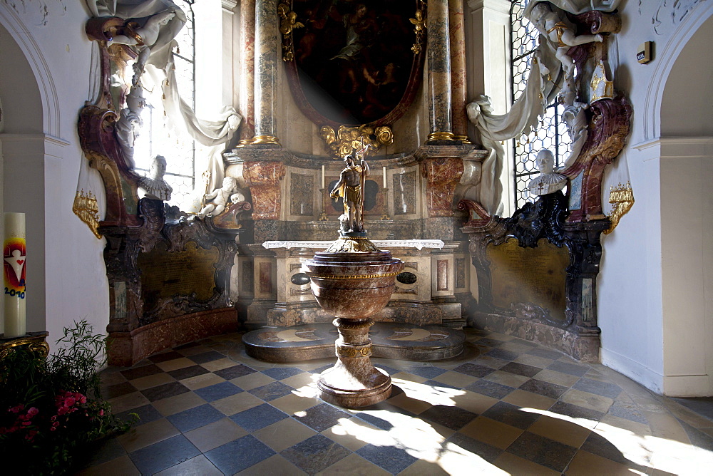 Basilica of St. Lorenz, a former Benedictine abbey church of the Prince Abbot of Kempten, today the Parish Church of St. Lorenz, Diocese of Augsburg, Kempten, Lower Allgaeu, Allgaeu, Swabia, Bavaria, Germany, Europe