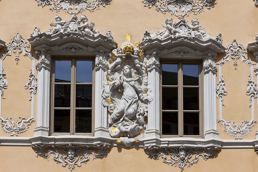 Facade, Falkenhaus building, market place, Wuerzburg, Bavaria, Germany, Europe